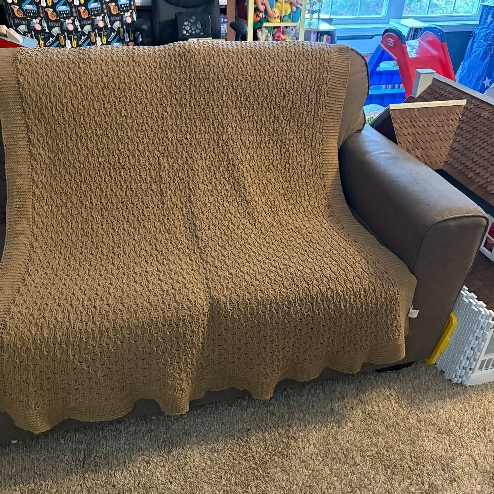 Ellen Degeneres brown chenille knit blanket